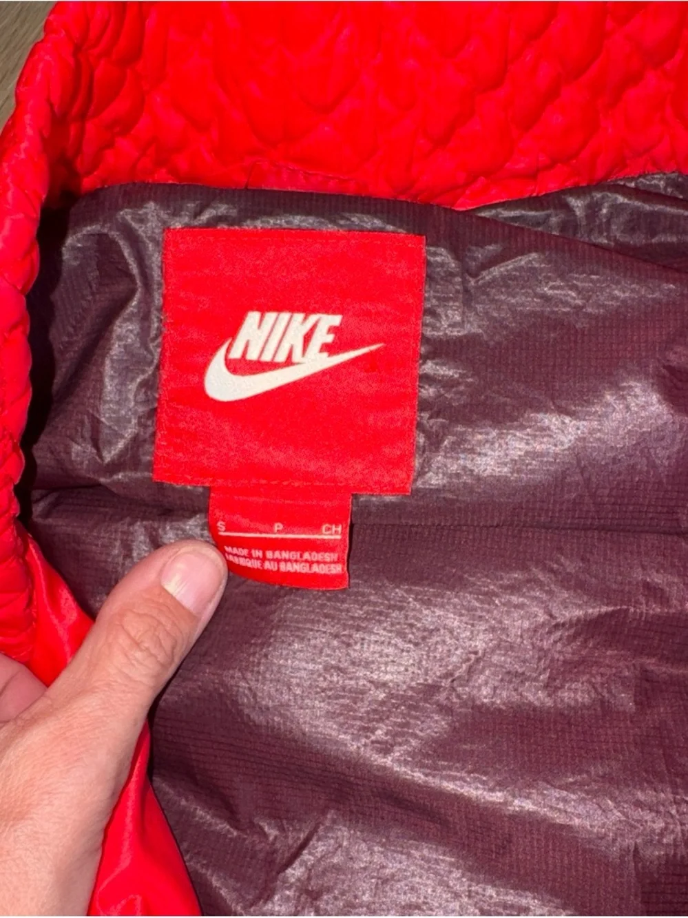 Nike womens Red Puffer Vest - heavy Quilted Jacket